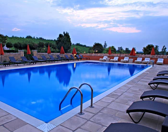 piscina esterna